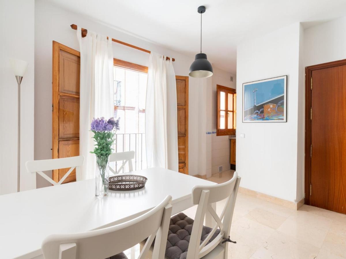 Vr Excelente Ubicacion Luminoso Apt Para Parejas Séville Extérieur photo